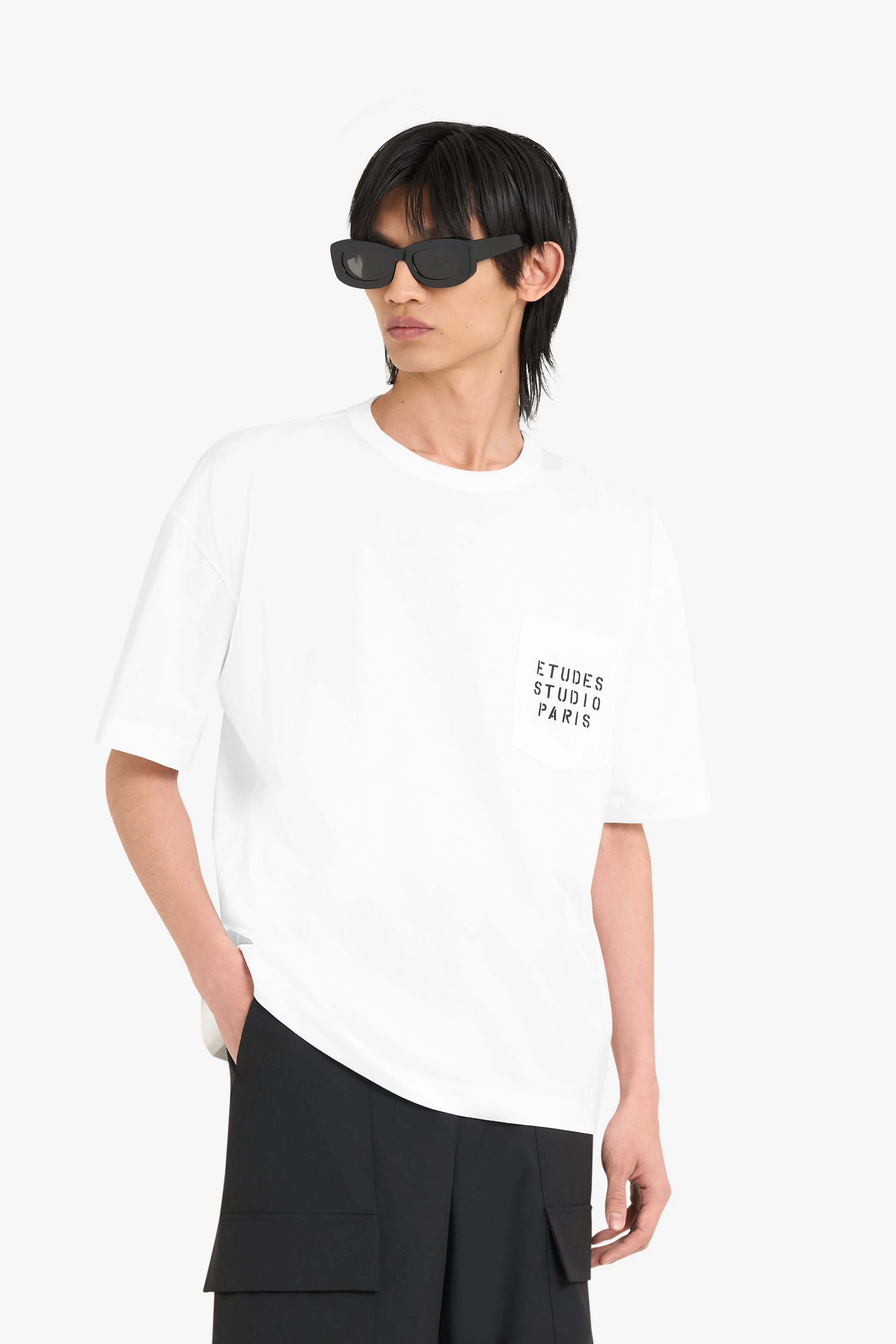 RELAX POCKET T-SHIRT