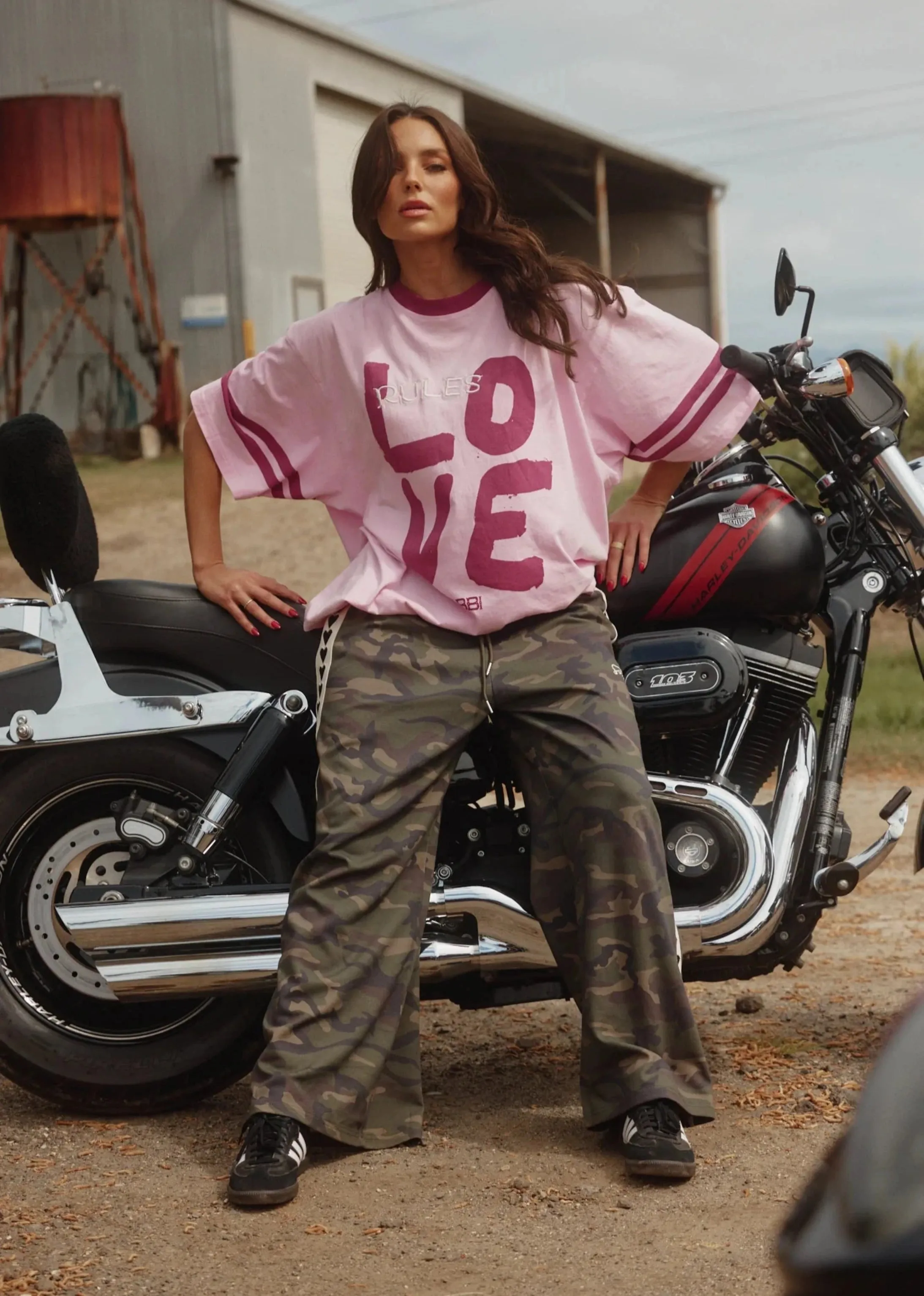 The Very Oversized Love Revolution Tee - Pink