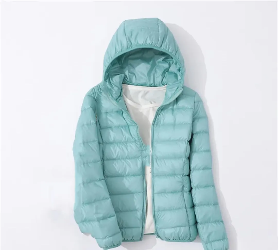 Ultra-Light Thin Down Jacket Women Winter Slim Short Hooded Warm White Duck Down Coat Parka Portable Outerwear