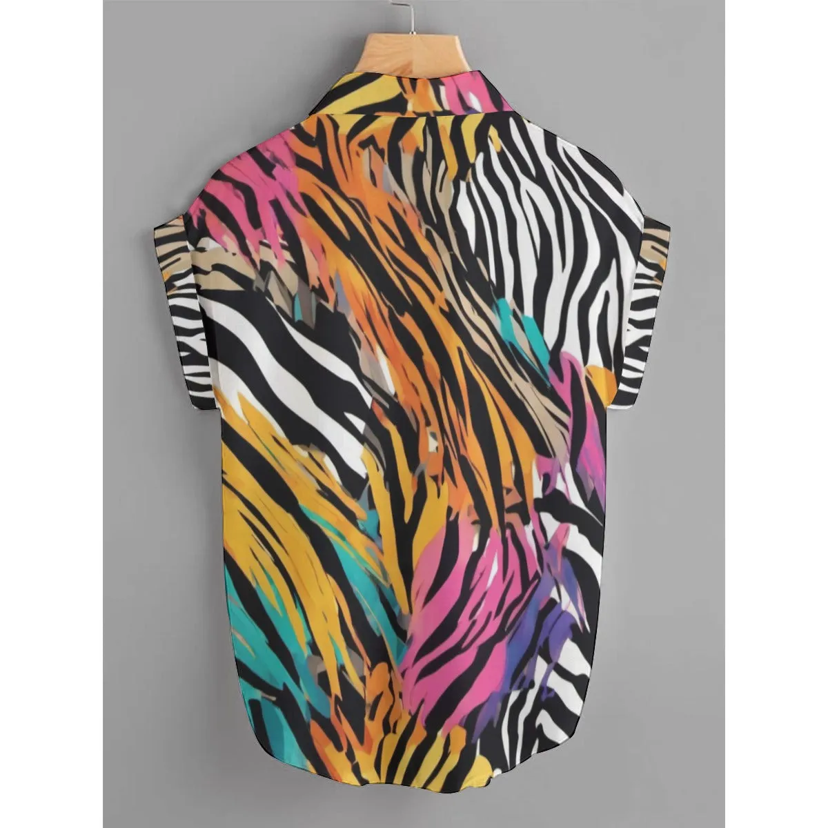 Voluptuous ( ) Animal Wild Women's Shirt (Plus Size)