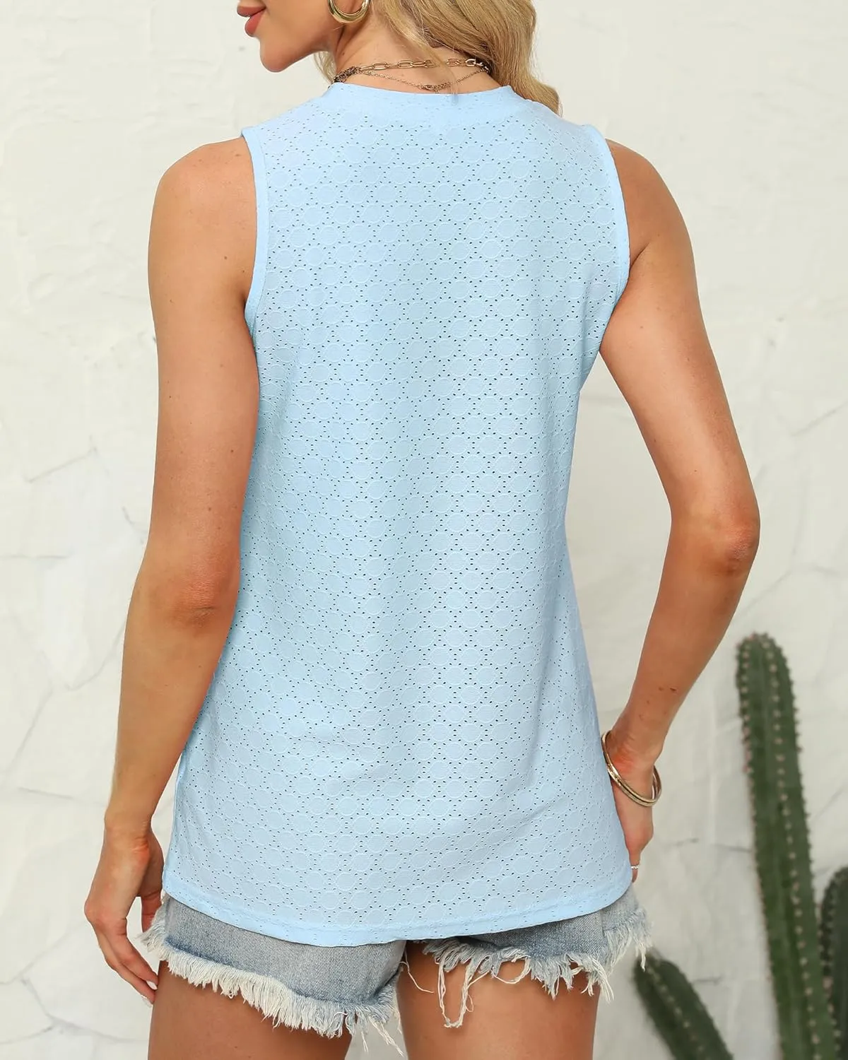 Womens Eyelet Dressy Casual Sleeveless Tank Tops Loose Crew High Neck Spring Summer Blouses Shirts for Women 2024