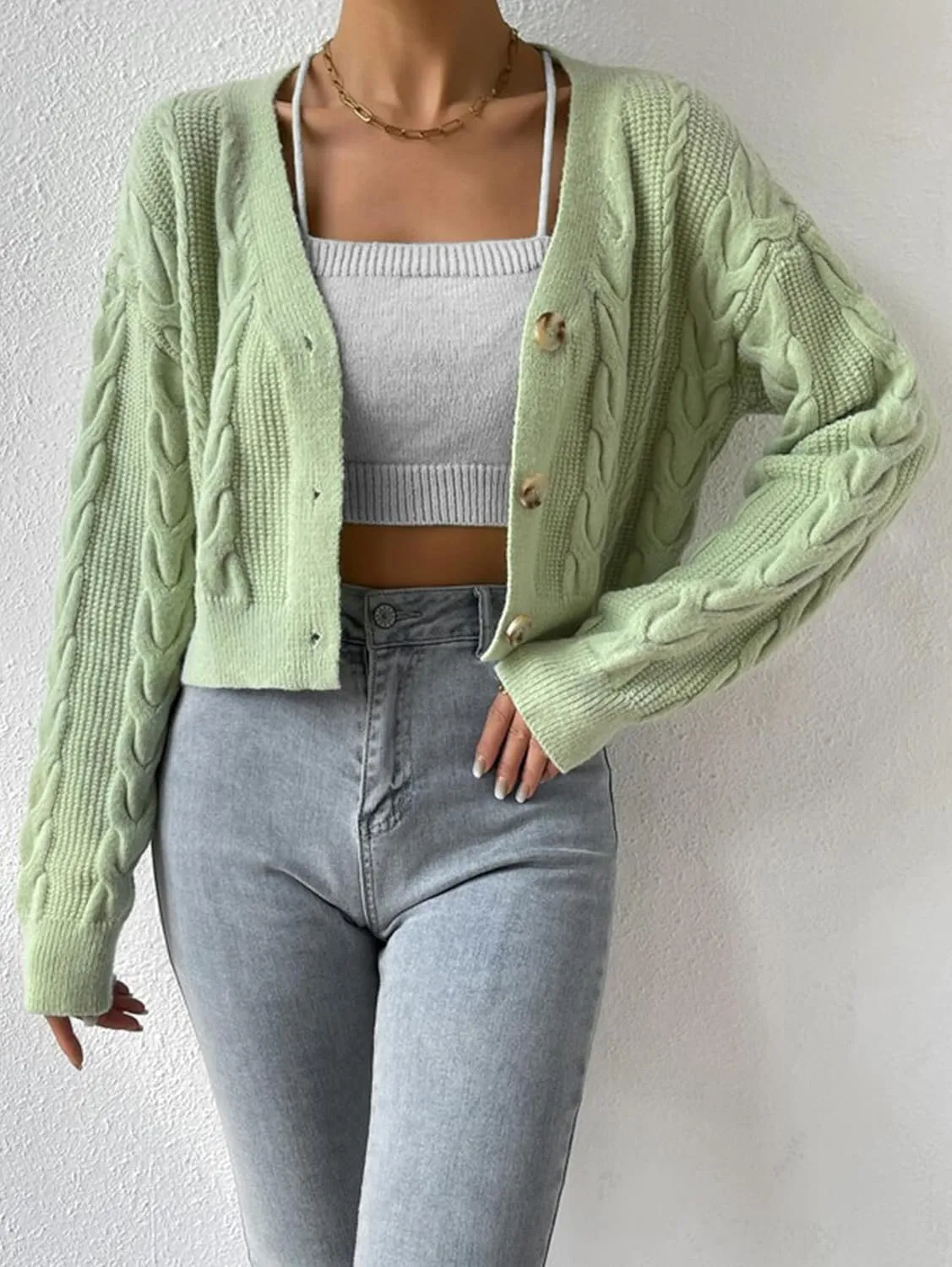 Women's Long Sleeve Button V Neck Soft Knit Cardigan Sweaters Cropped Cardigan Sweaters for Women Cute Cable Knit Outerwear